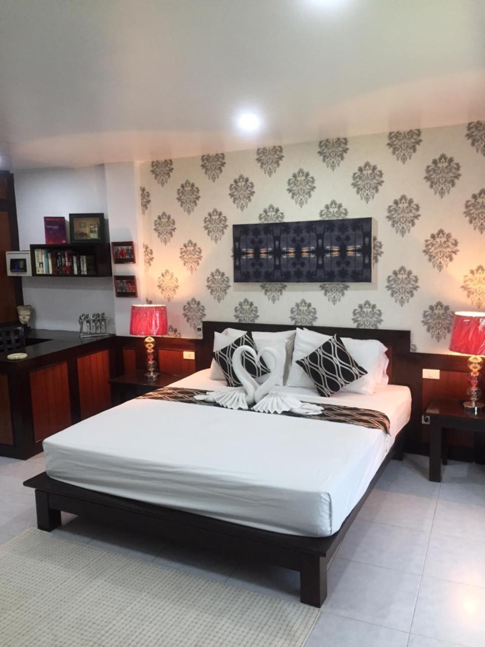 Fong Kaew And Baan Nang Fa Guesthouse Patong Екстер'єр фото
