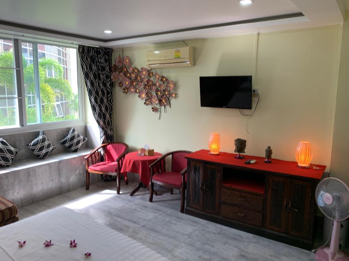 Fong Kaew And Baan Nang Fa Guesthouse Patong Екстер'єр фото