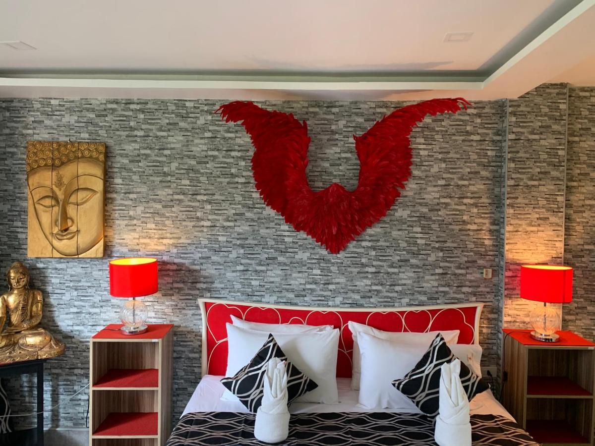 Fong Kaew And Baan Nang Fa Guesthouse Patong Екстер'єр фото