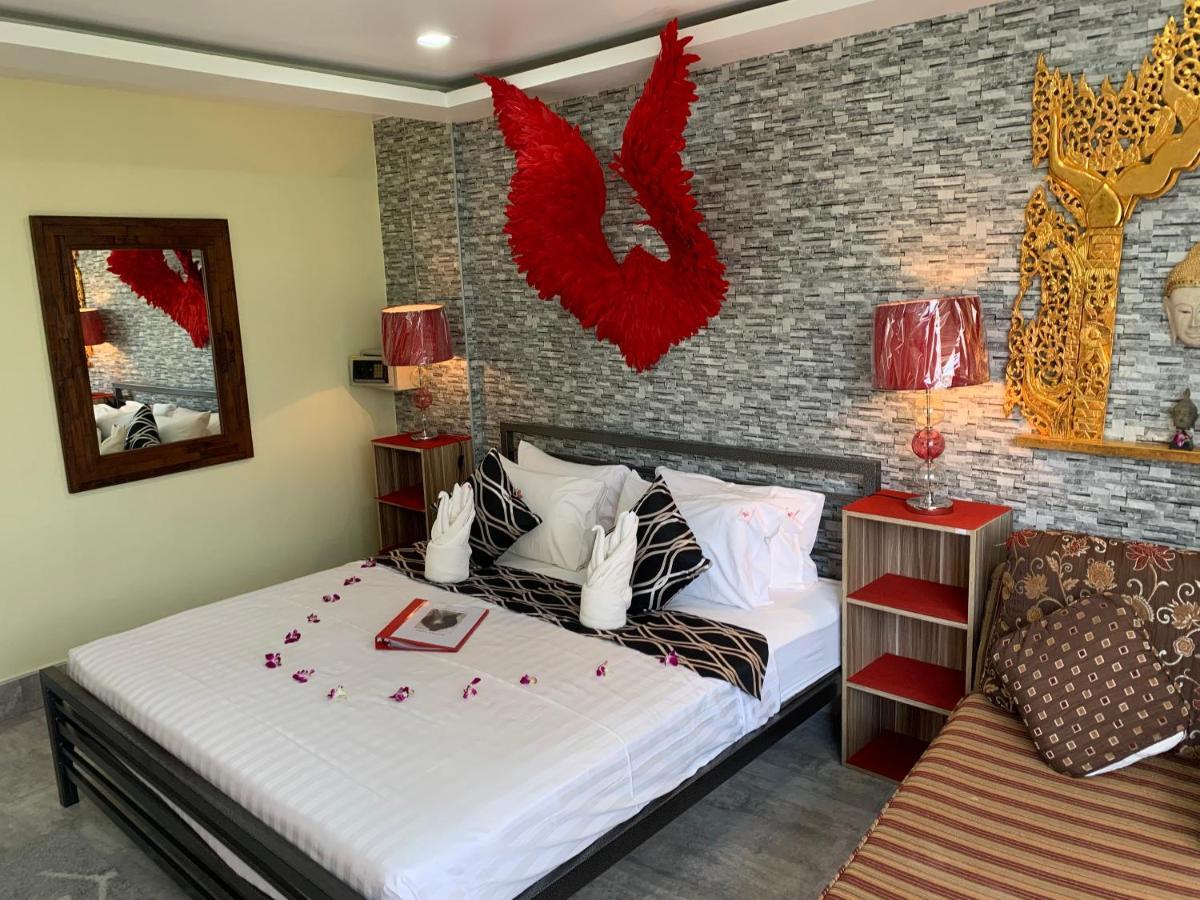 Fong Kaew And Baan Nang Fa Guesthouse Patong Екстер'єр фото